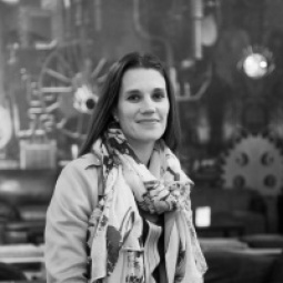 Morgane MARCAD&Eacute; - Agent commercial 980 087 993 RSAC LAVAL