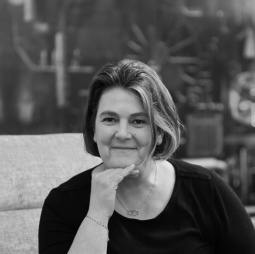 Val&eacute;rie LETESSIER - Assistante Administrative R&eacute;dactrice