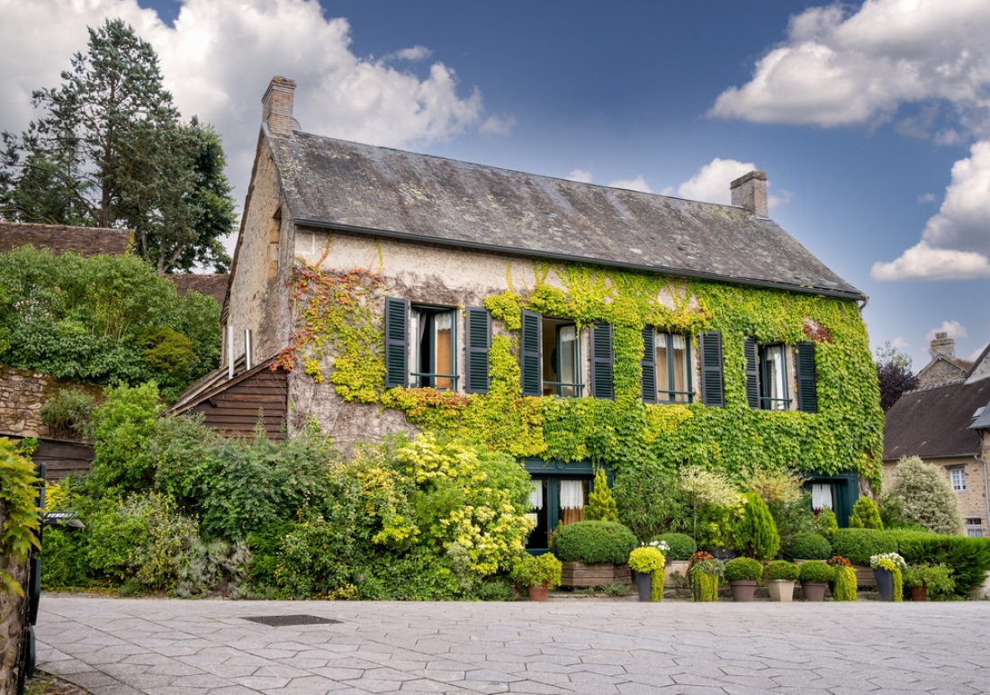 Un g&icirc;te de caract&egrave;re dans les Alpes Mancelles