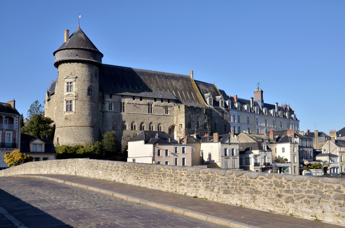 Le château de Laval, en Mayenne