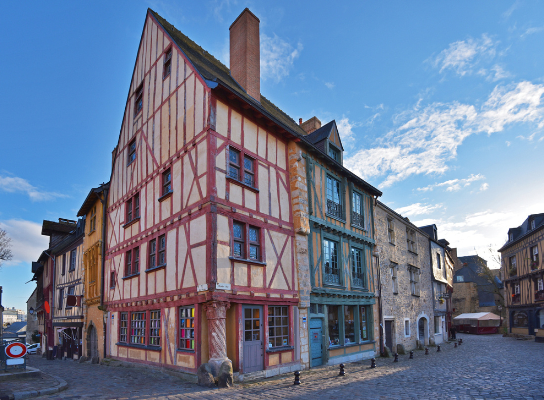 Maisons dans la vieille ville du Mans