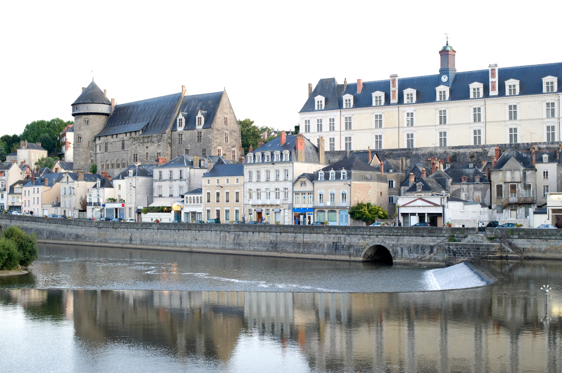 Trouvez votre maison à Laval