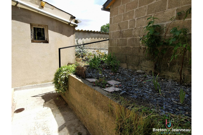 Maison de bourg secteur Bais