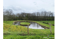 Leisure ground with lake in Mayenne