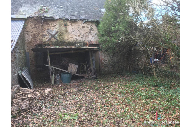 House in St Georges sur Erve