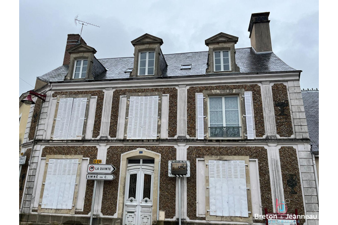 Maison de caractère secteur de Conlie