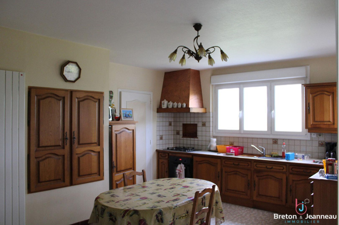 Maison en campagne sur 1 ha 06 à Vautorte sans voisin