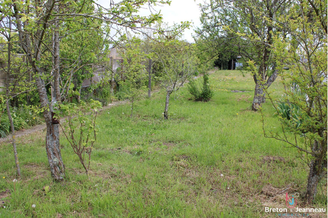 Maison en campagne sur 1 ha 06 à Vautorte sans voisin