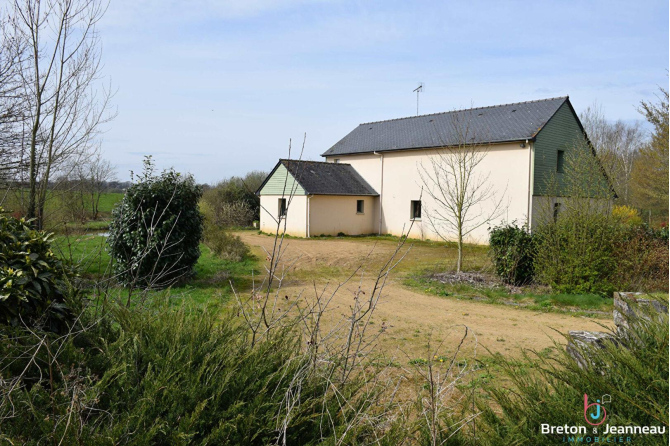 Ensemble immobilier sur 5 hectares Secteur Montaudin