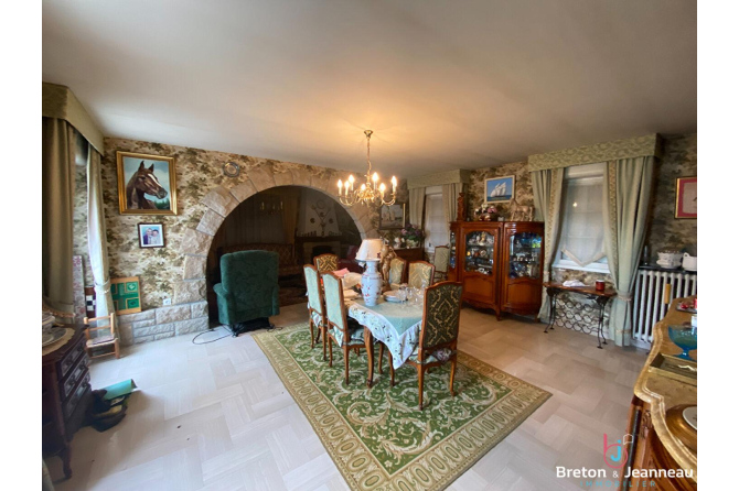 MAISON LECOUSSE  206 m² env  avec 7600 m² env.