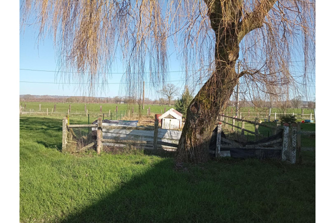 Longère en pierres à proximité de Domfront