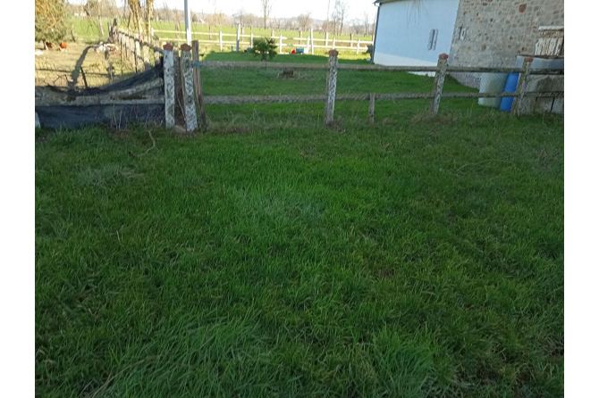 Longère en pierres à proximité de Domfront