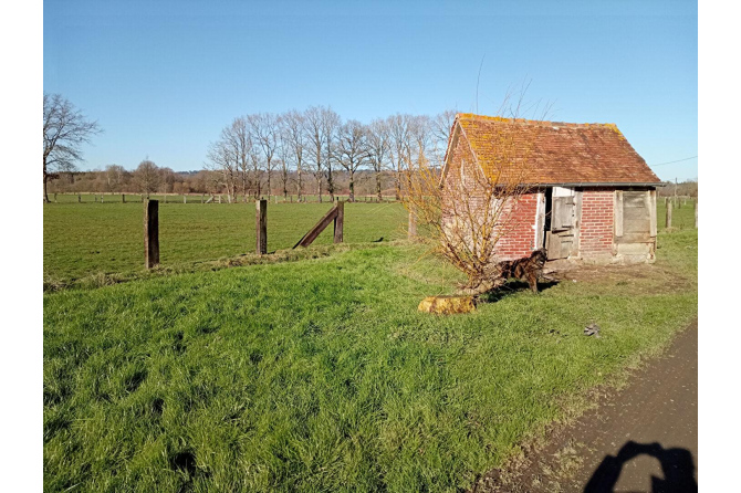 Longère en pierres à proximité de Domfront