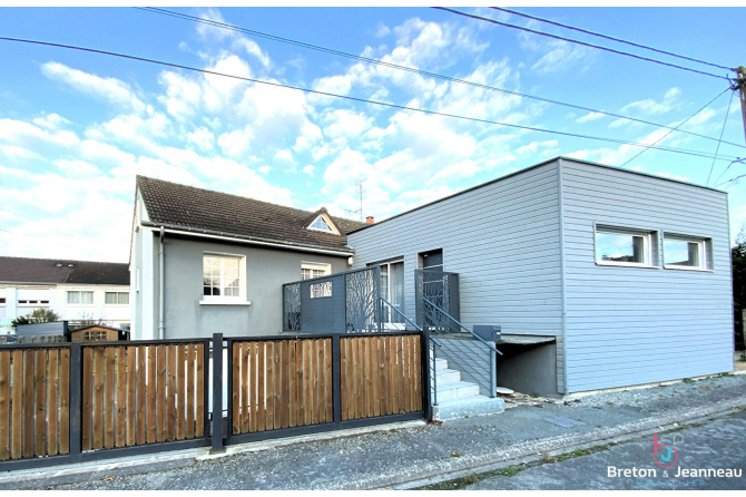 Maison à Laval