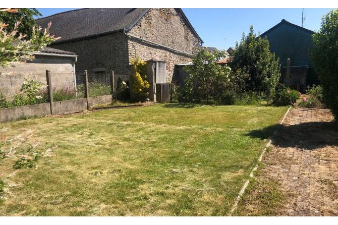 Maison de bourg secteur Mayenne
