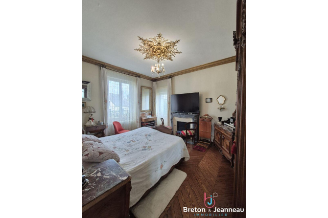 Maison bourgeoise proche Bagnoles de L'Orne