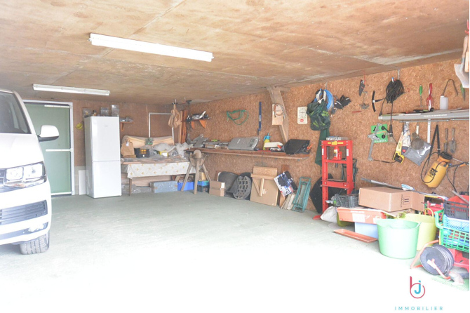 Ancien moulin sur 9200 m² à Javron les Chapelles