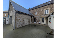 Maison de ville rénovée secteur Mayenne