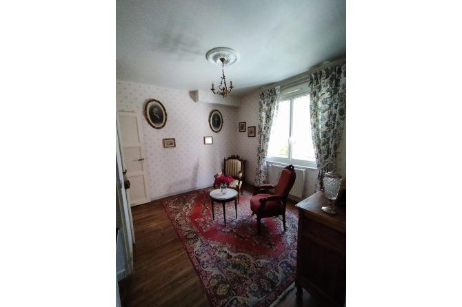 Maison de ville à Mayenne