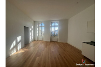 Appartement T4 avec garage - Laval - Centre Ville Rive droite