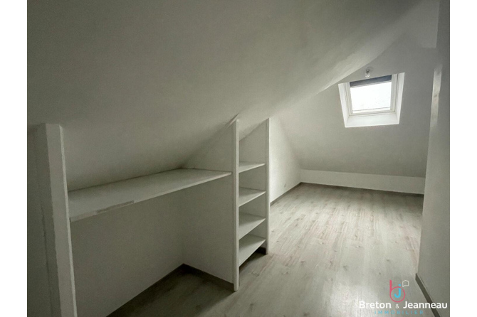 Maison  - Appartement à Sillé le Guillaume