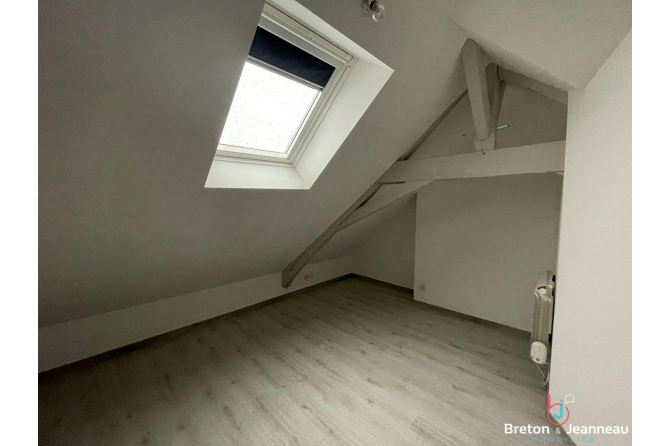 Maison  - Appartement à Sillé le Guillaume