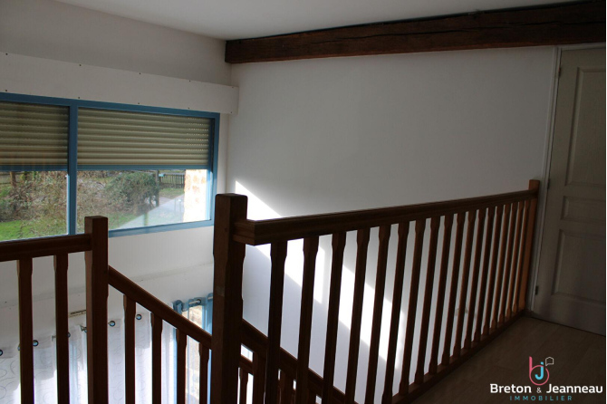 Maison de campagne de 137 m² à Saint Hilaire du Maine