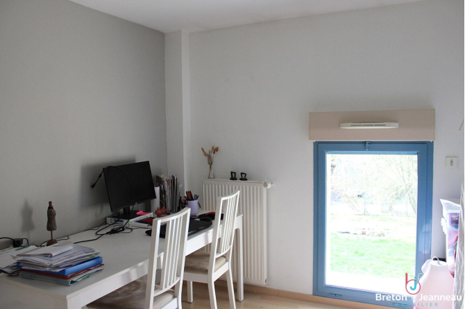 Maison de campagne de 137 m² à Saint Hilaire du Maine