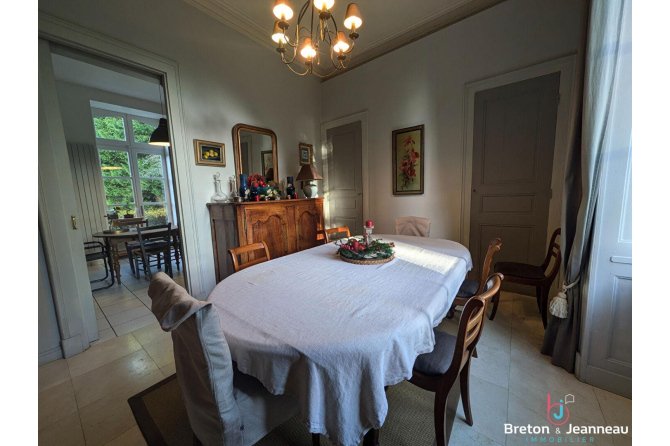 Maison de Maître secteur Evron