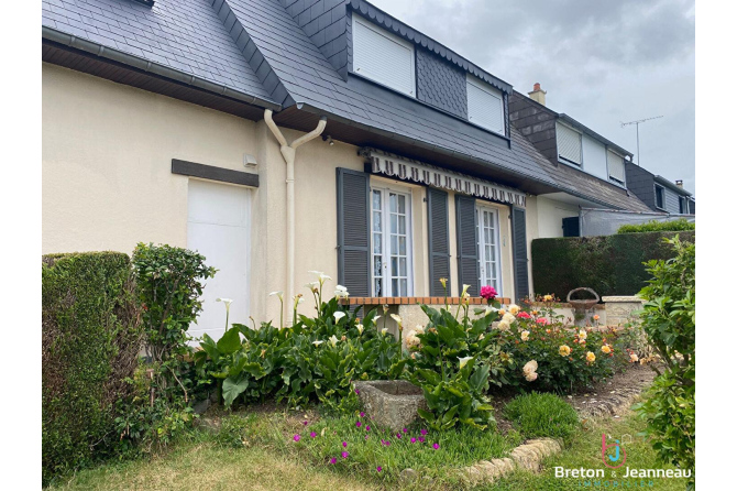 Maison à Lécousse