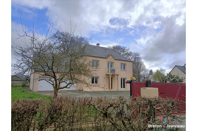 Maison 5 chambres à Changé
