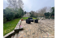 Maison Laval vue Mayenne