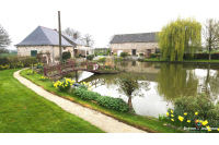 Maison sur 1ha 87 secteur Château-Gontier