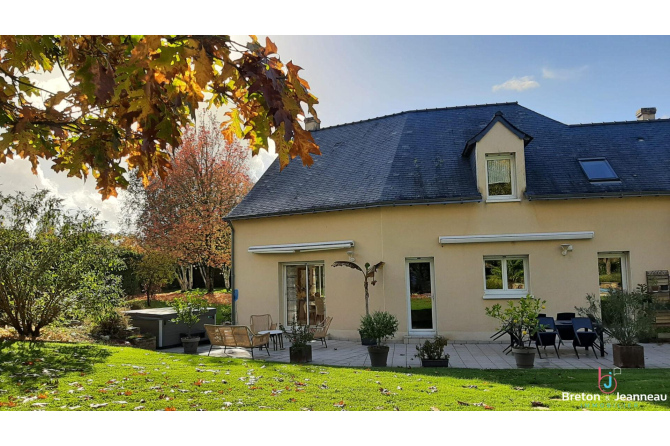 Propriété à Saint-Berthevin