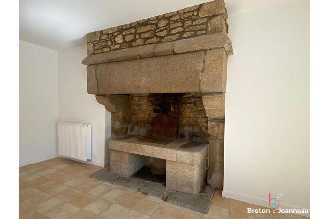 Maison rénovée 139 m² à St Germain en Cogles 35