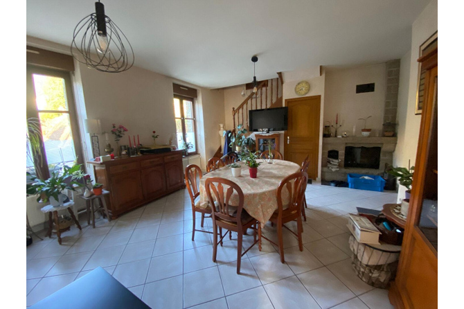 MAISON T4 PROCHE CENTRE VILLE