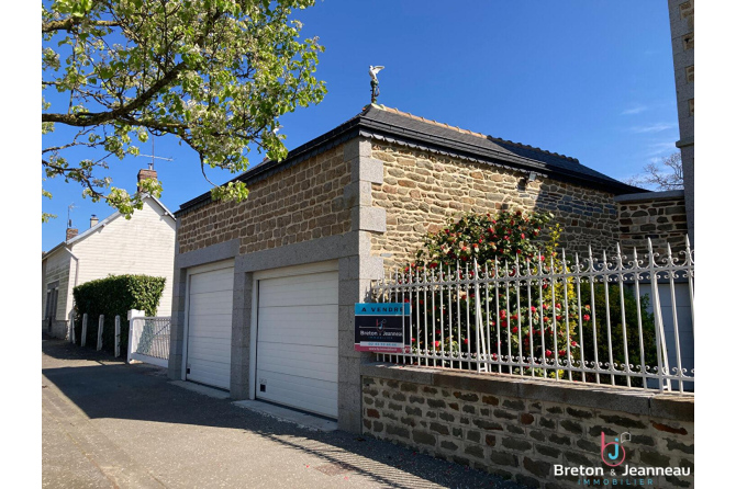 Maison avec dépendances à Javron Les Chapelles
