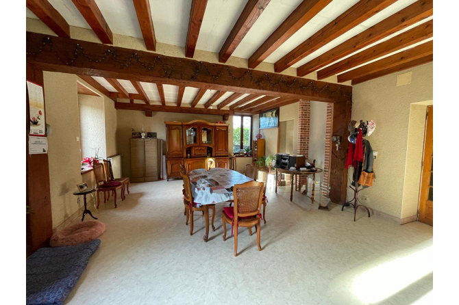 Maison à Louvigné