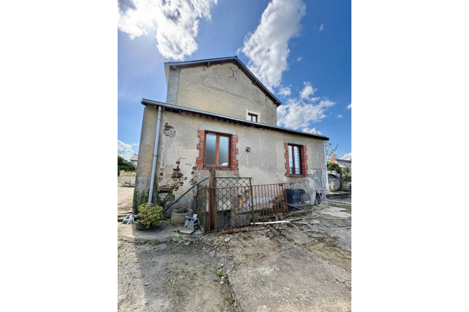 Maison à Louvigné