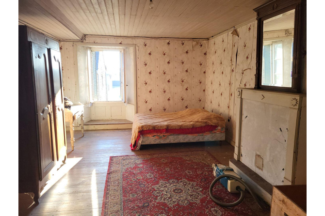 Maison de 130 m² à Saint Christophe du Luat