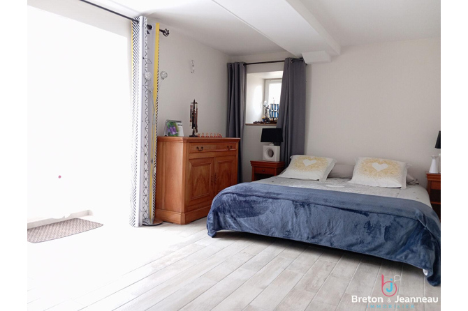 Propriété en pierres secteur Mayenne