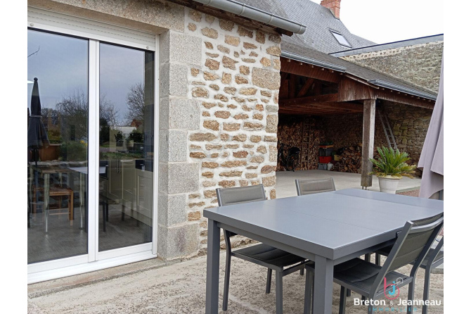 Propriété en pierres secteur Mayenne