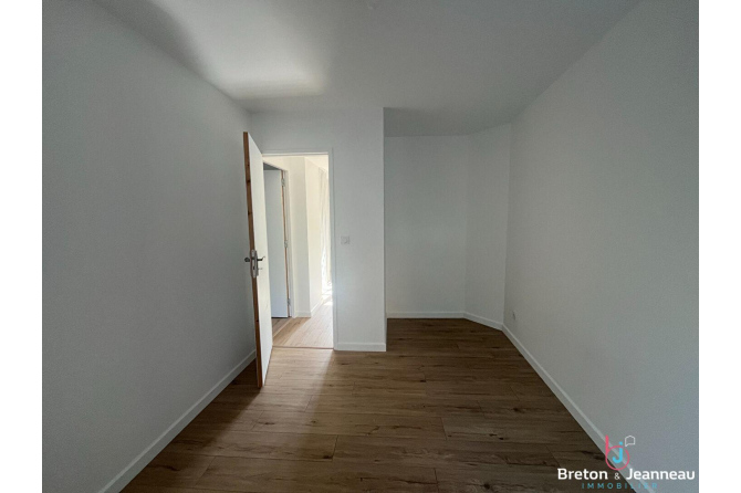 Maison Laval 4 pièce(s) 80 m2