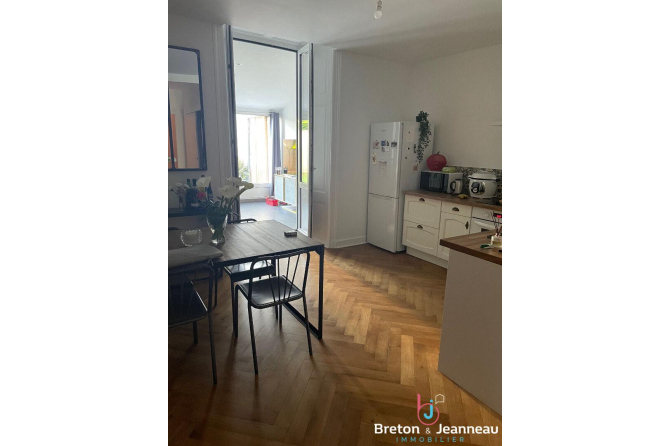 Appartement T2 bis Rive droite à Laval