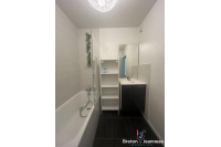 Appartement T1 avec parking  - Laval -  Rive droite