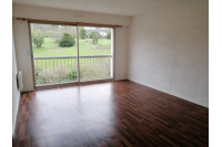 Appartement T1 avec parking  - Laval -  Rive droite