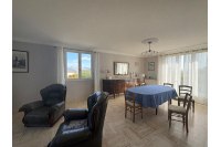 Maison sur 1 ha 54 à Ernée