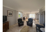 Maison sur 1 ha 54 à Ernée
