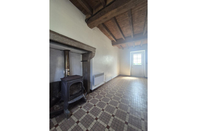 Jolie maison de bourg secteur Bais