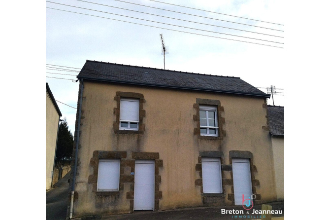 4-room house in IZE